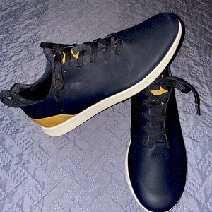 Steve Madden MENS size 10